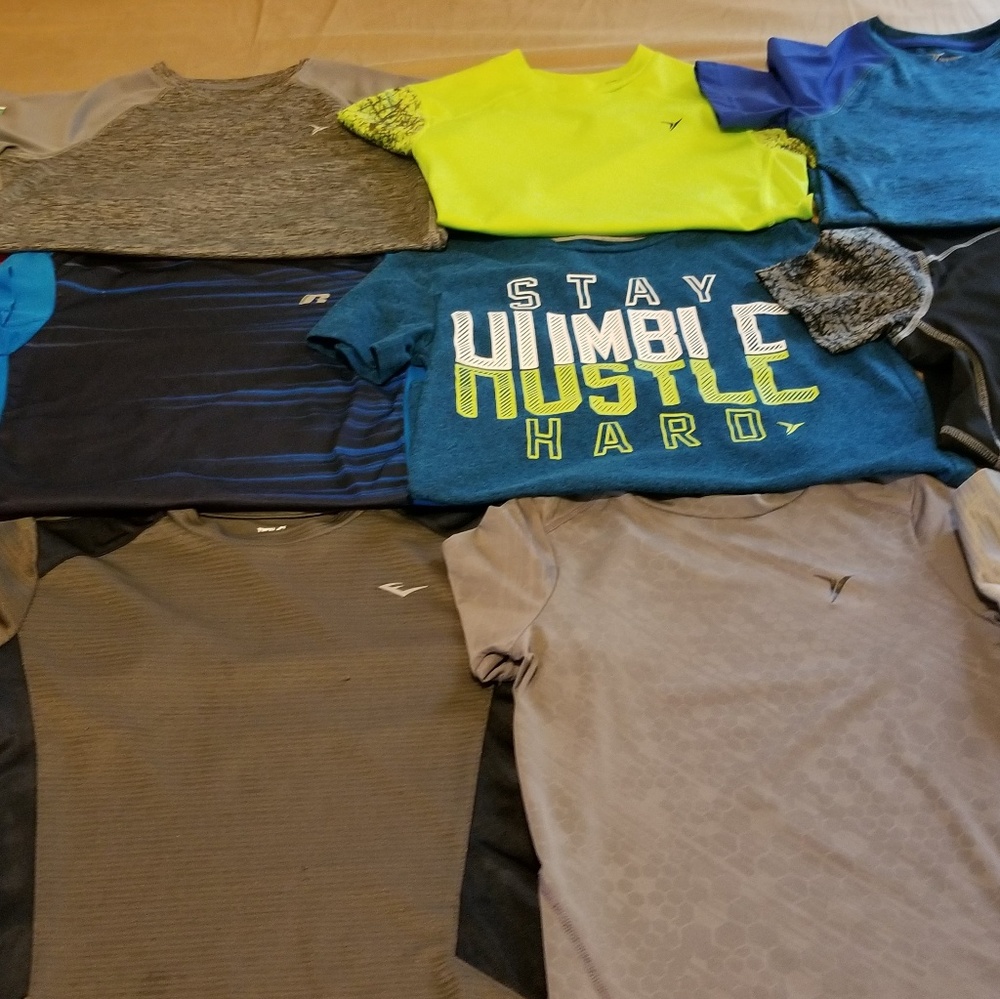 21 Boys 6-7 & 7-8 Dry Fit Tshirts. GUC